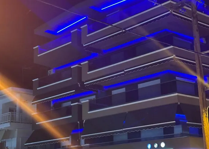 公寓 Paralia Rooms *