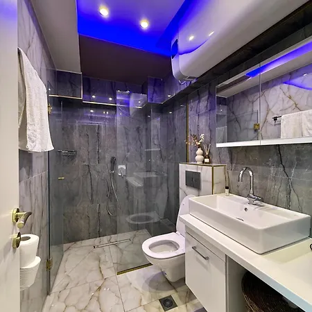 Paralia Rooms *