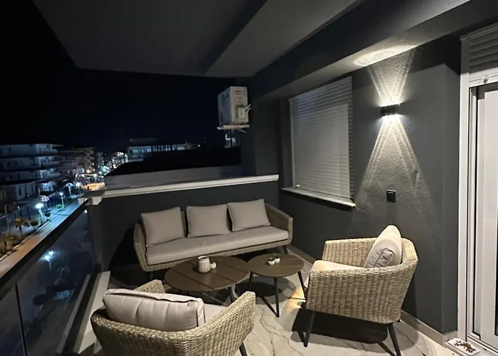 דירה Paralia Rooms *