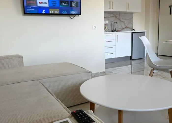 Paralia Rooms Апартаменты
